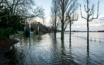 Sinistres climatiques et garantie décennale : pourquoi votre contrat mérite un examen attentif en 2026